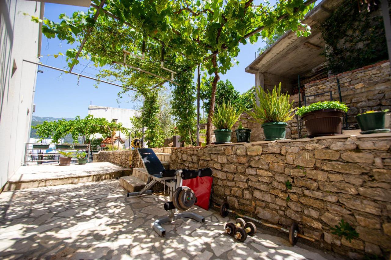 Apartment Novak Budva Bagian luar foto
