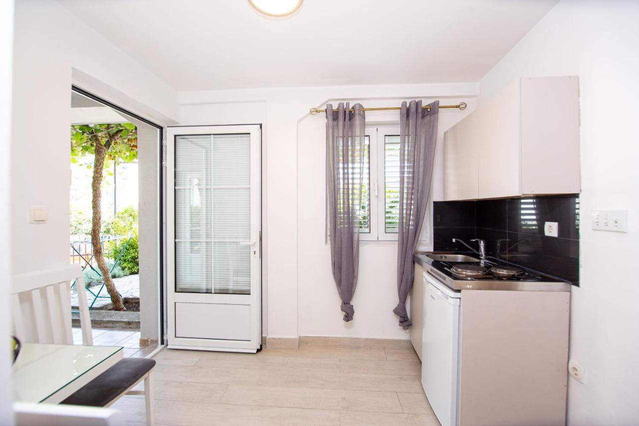 Apartment Novak Budva Bagian luar foto