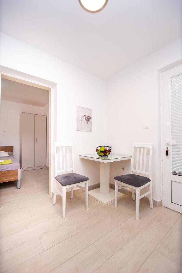Apartment Novak Budva Bagian luar foto